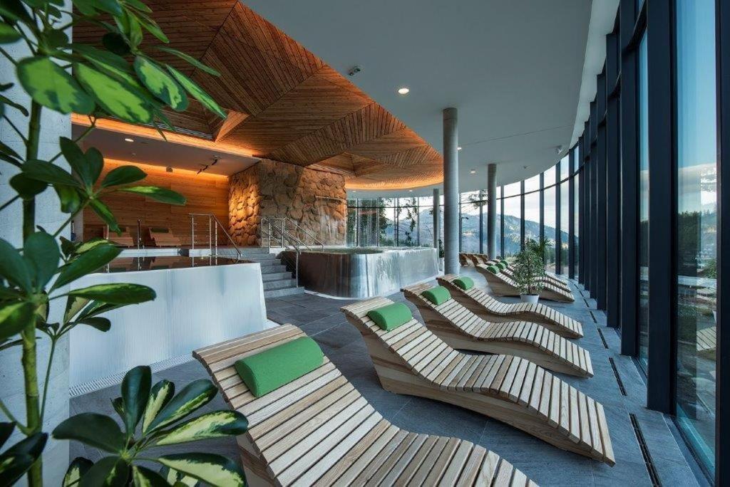 דמנובסקה דולינה Hotel Sorea Snp מראה חיצוני תמונה