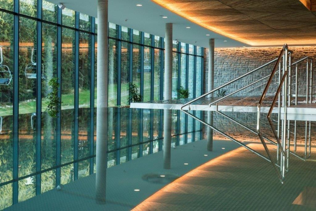 דמנובסקה דולינה Hotel Sorea Snp מראה חיצוני תמונה